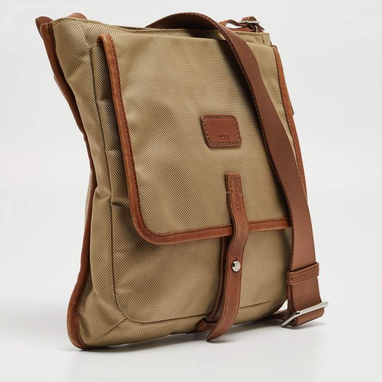 Pre Owned Tumi Beige/Brown Nylon and Leather Flap Messenger Bag