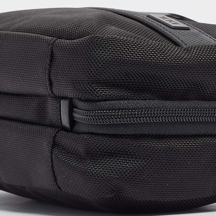 Pre Owned TUMI Black Nylon Alpha 2 Split Travel Kit Pouch