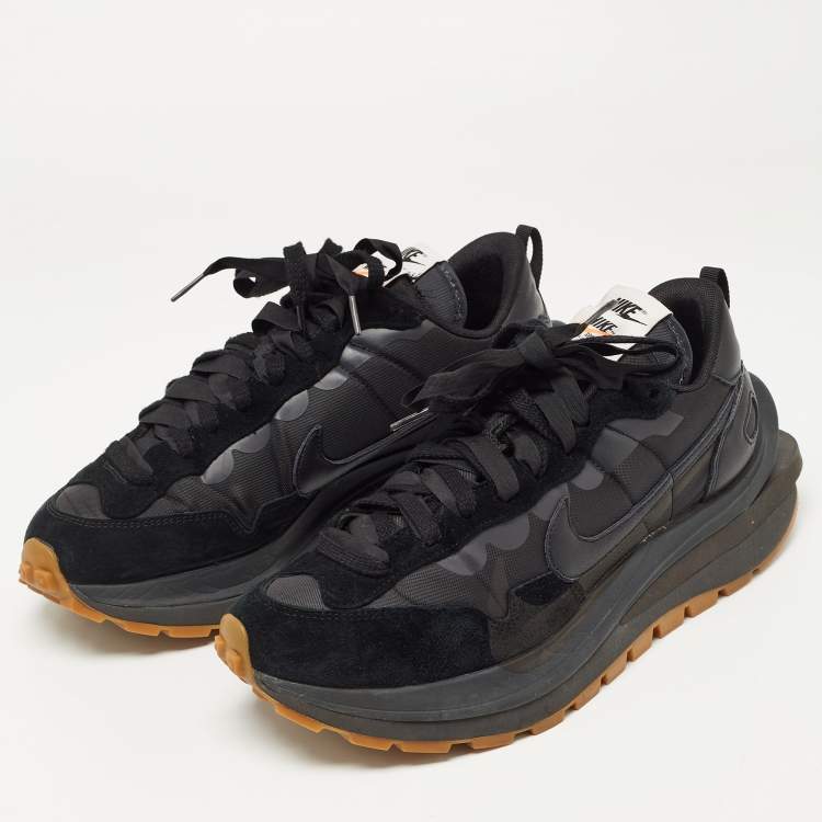 SACAI X Nike Vaporwaffle Black Nylon and Suede Gum Athletic