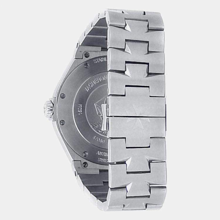 Pre Owned Vacheron Constantin Overseas 47040/B01A-9093 Automatic Silver Stainless Steel Men's Wristwatch 43 mm