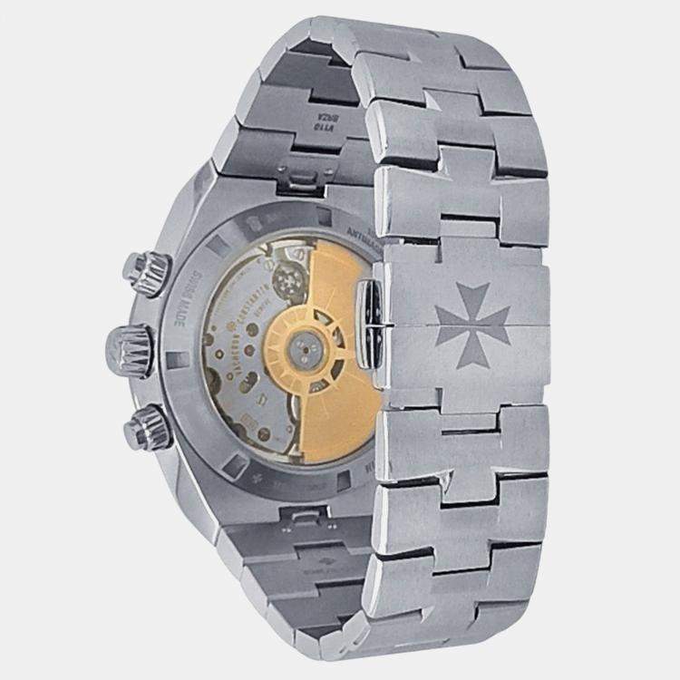Pre Owned Vacheron Constantin Overseas 5500V/110A-B075 Automatic Silver Stainless Steel Men's Wristwatch 42.5 mm