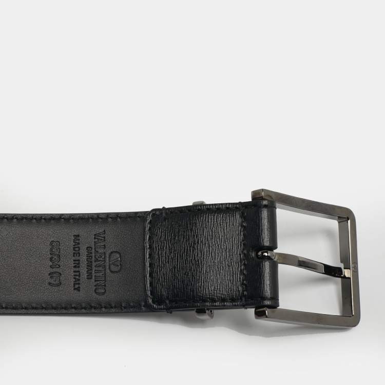 Pre Owned Valentino Black Leather Mini VLogo Buckle Belt 85 CM