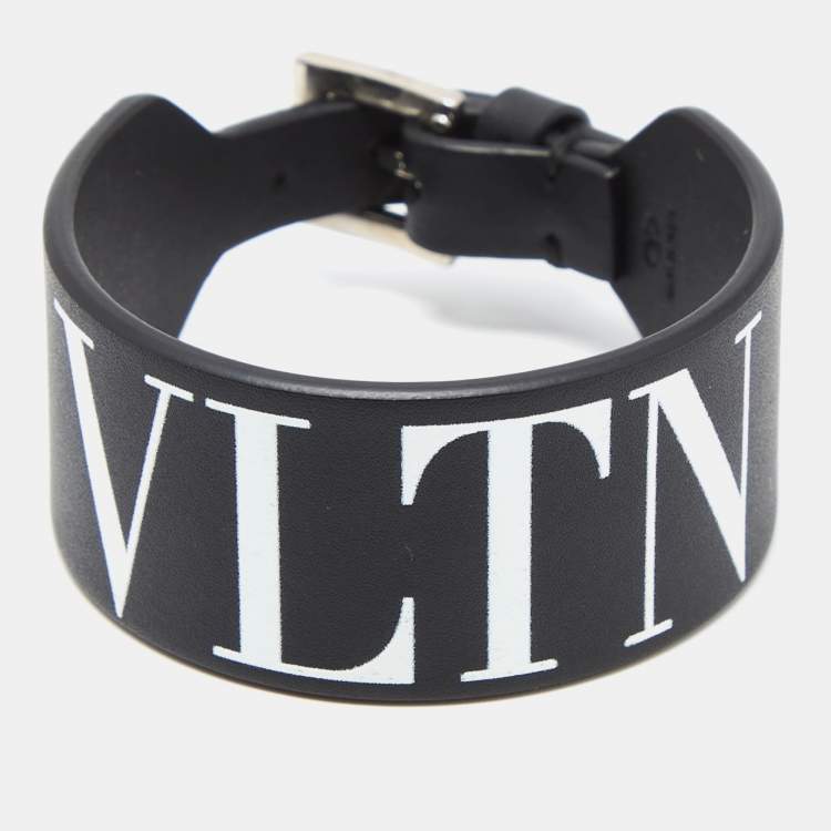 Pre Owned Valentino VLTN Black Leather SIlver Tone Bracelet