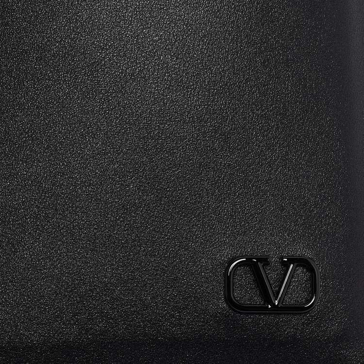 Pre Owned Valentino Black Leather Mini VLogo Phone Case