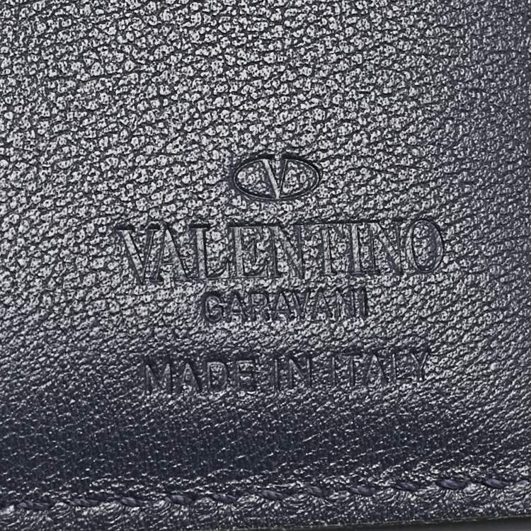 Pre Owned Valentino Navy Blue Leather Rockstud Bifold Wallet
