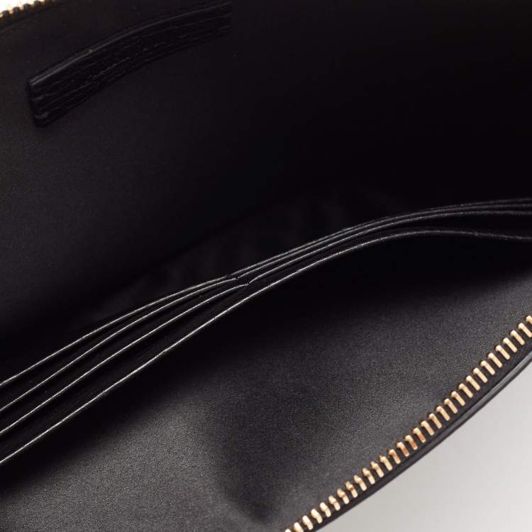 Pre Owned Valentino Garavani Black Leather Pouch
