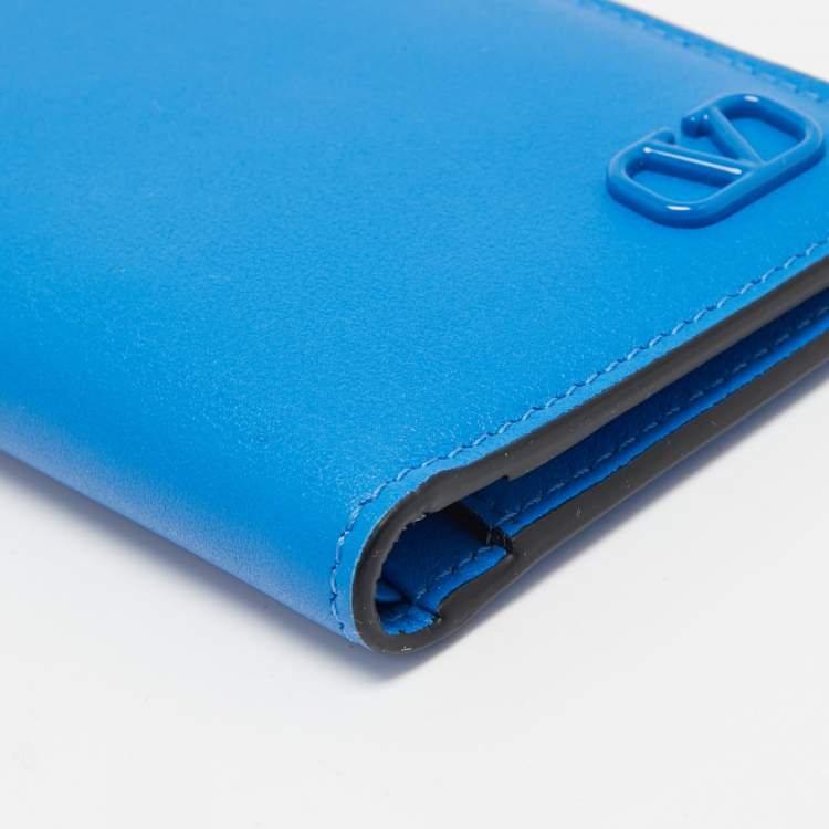 Pre Owned Valentino Blue Leather Vlogo Card Case