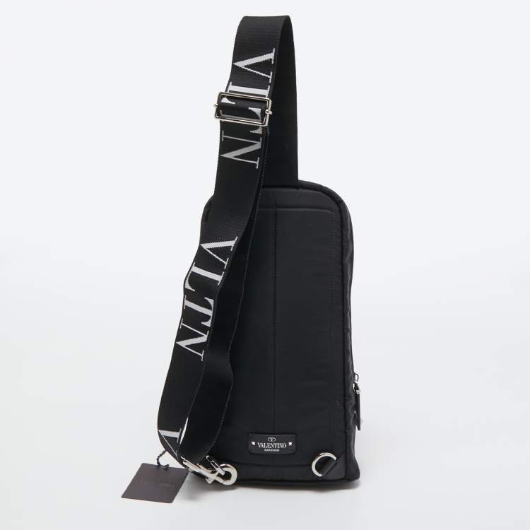 Pre Owned Valentino Black Nylon Rockstud VLTN Crossbody Bag