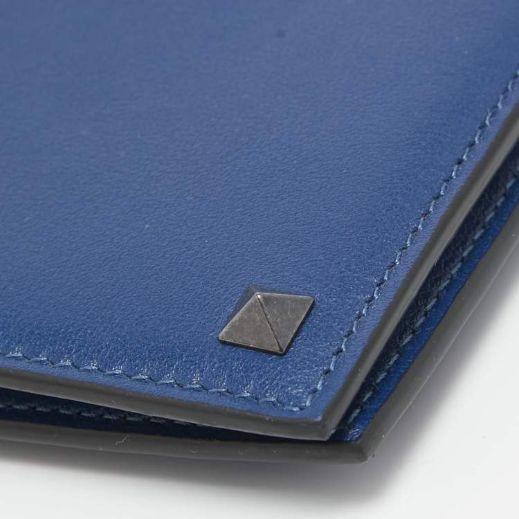 Pre Owned Valentino Navy Blue Leather Rockstud Bifold Wallet