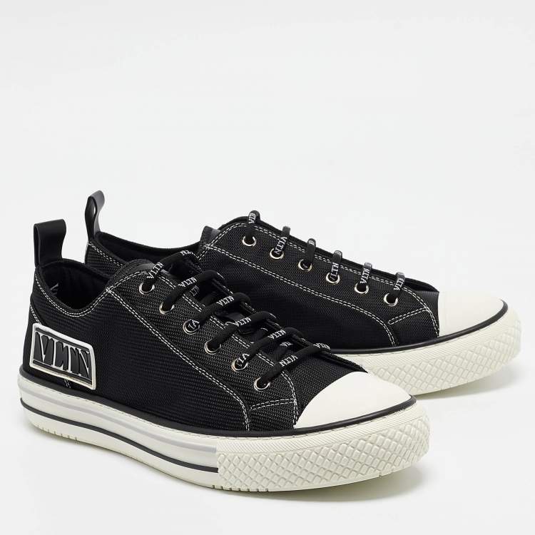 مملوكة مسبقًا Valentino Black Mesh Giggies Sneakers Size 41