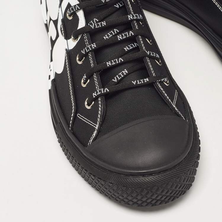 Pre Owned Valentino Black Canvas Good Lover Giggies Sneakers Size 42