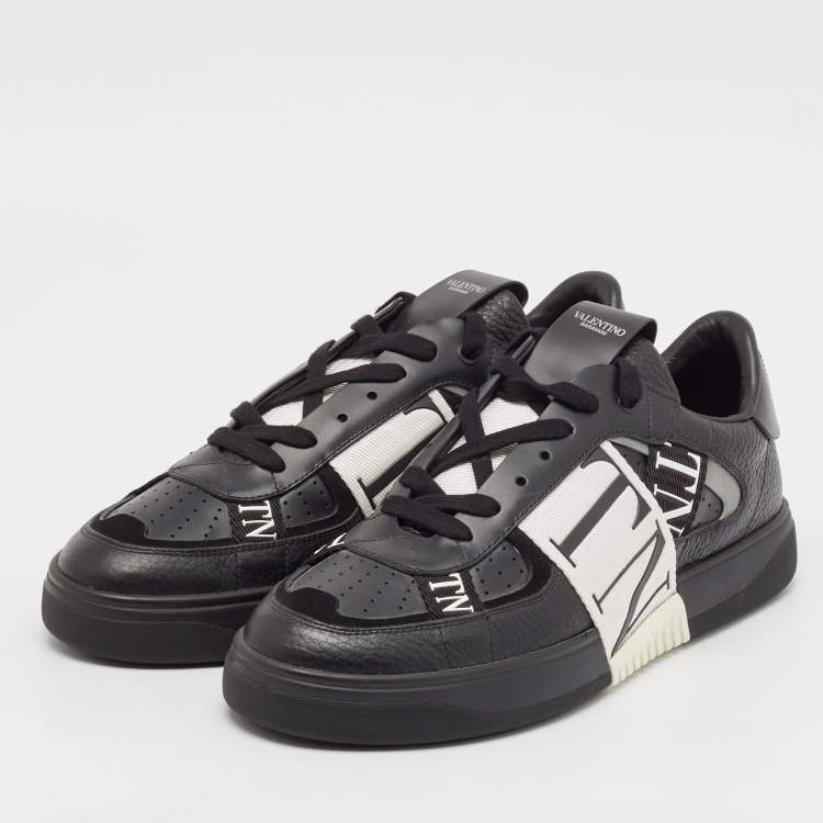 Pre Owned Valentino Black Leather VLTN Low Top Sneakers Size 43.5