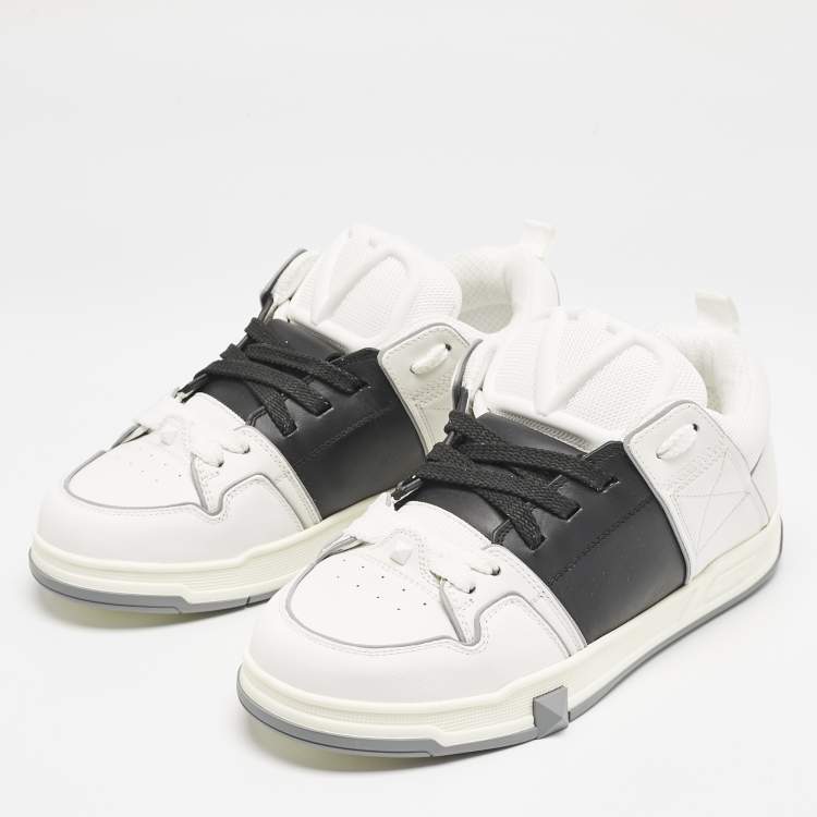 Pre Owned Valentino Black/White Leather  VL7N Sneakers Size 42