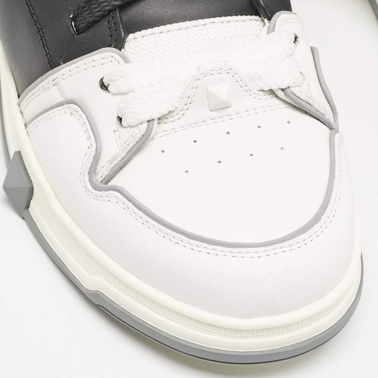 Pre Owned Valentino Black/White Leather  VL7N Sneakers Size 42