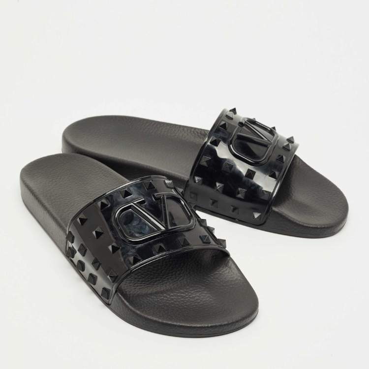 Pre Owned Valentino Black Rubber Rockstud Pool Slides Size 46