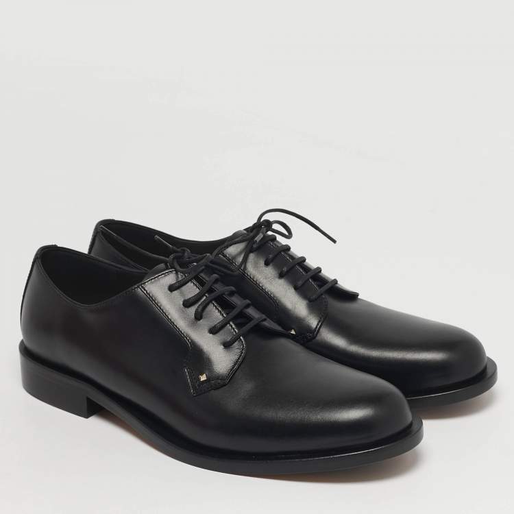 Pre Owned Valentino Size 39 Black Leather Derby