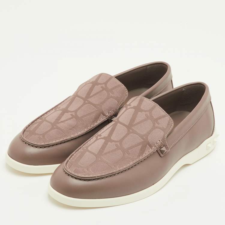 Pre Owned Valentino Rockstud Size 42.5 Clay Brown Signature Canvas and Leather Slip On Loafers