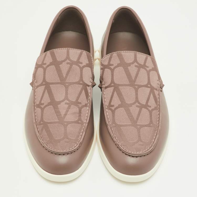 Pre Owned Valentino Rockstud Size 42.5 Clay Brown Signature Canvas and Leather Slip On Loafers