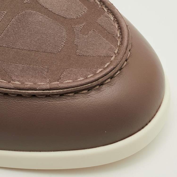 Pre Owned Valentino Rockstud Size 42.5 Clay Brown Signature Canvas and Leather Slip On Loafers