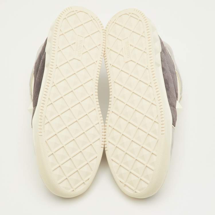 Pre Owned Valentino One Stud XL Size 41.5 Grey/White Suede and Leather Low Top Sneakers