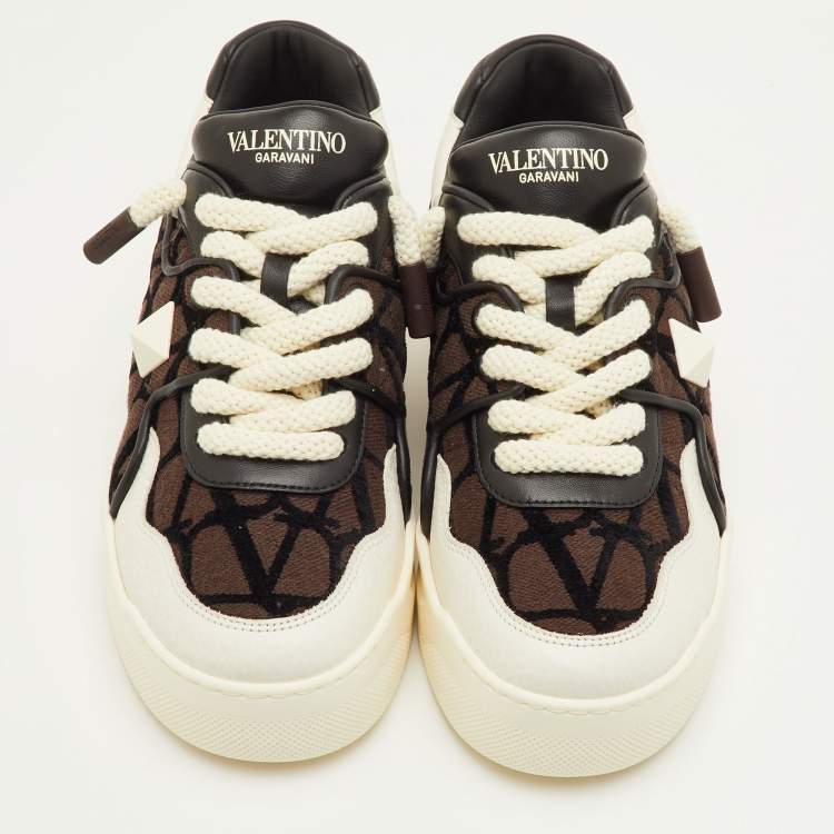 Pre Owned Valentino One Stud XL Size 41.5 Dark Brown/White Toile Iconographe Jacquard and Leather Sneakers