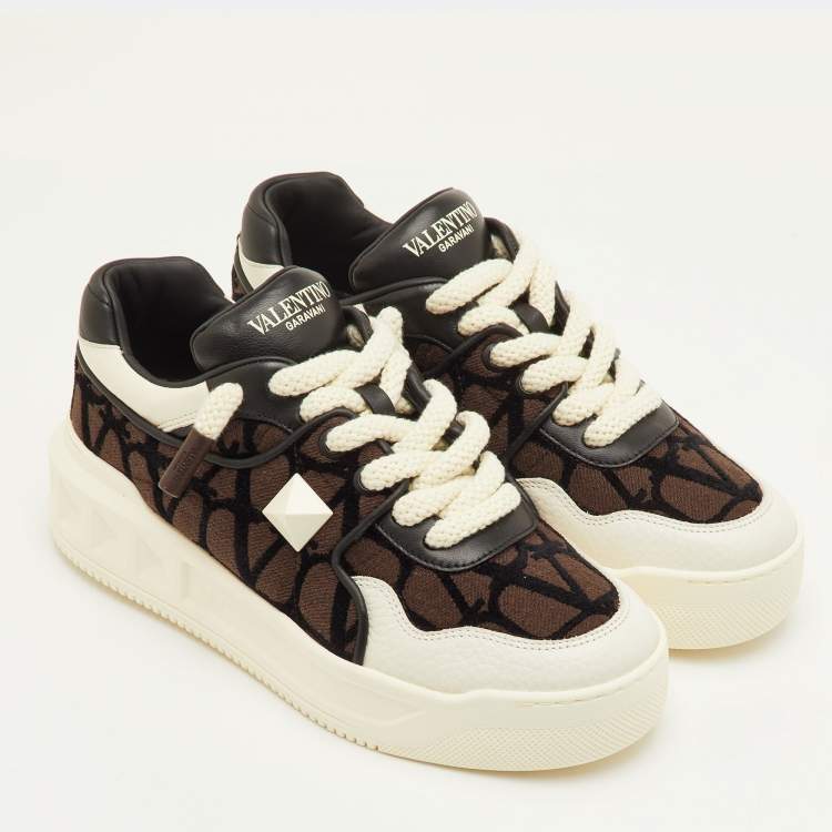 Pre Owned Valentino One Stud XL Size 41.5 Dark Brown/White Toile Iconographe Jacquard and Leather Sneakers