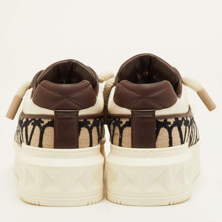 Pre Owned Valentino One Stud XL Size 41.5 Light Brown/White Toile Iconographe Jacquard and Leather Sneakers