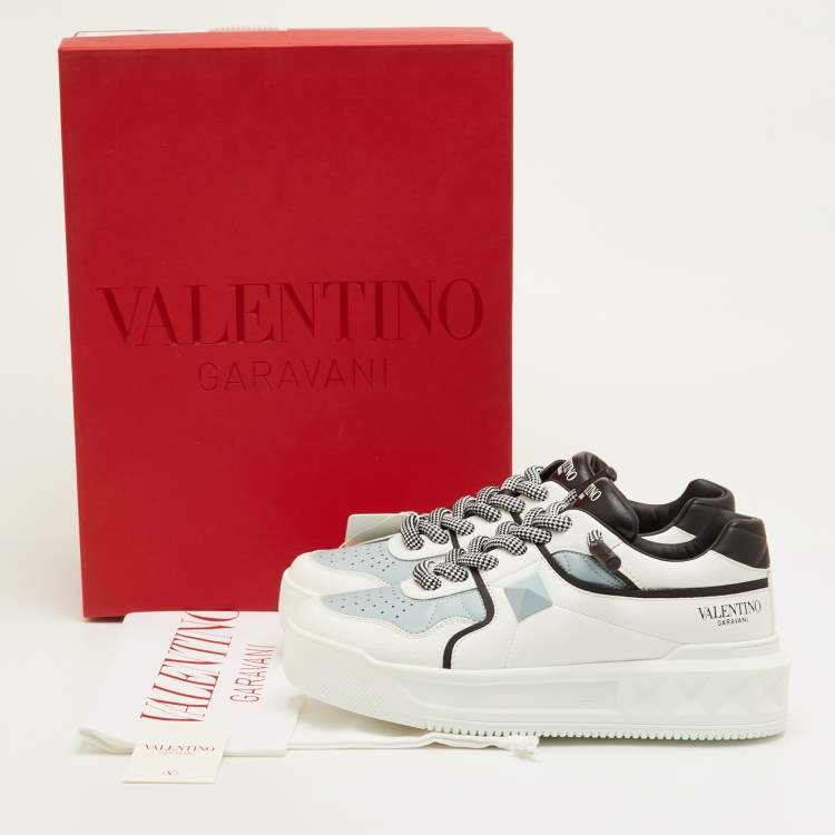 Pre Owned Valentino One Stud XL Size 41.5 White/Pastel Blue Leather Low Top Sneakers