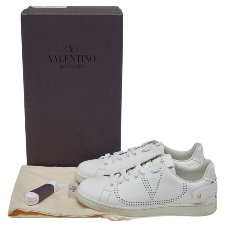 Pre Owned Valentino White Perforated Leather Backnet Rockstud Low Top Sneakers Size 40