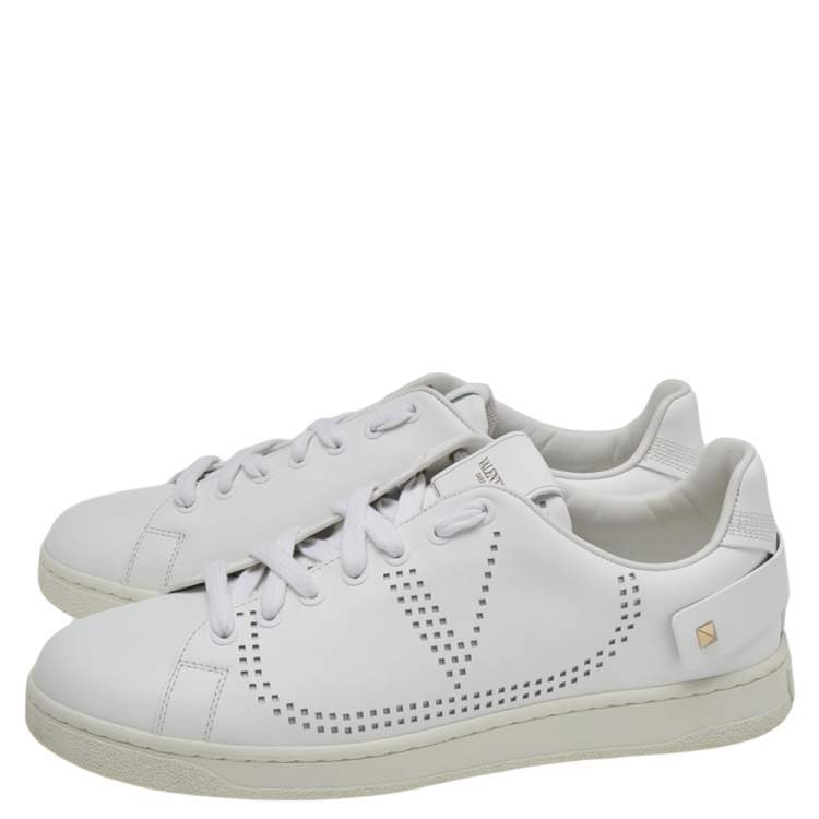 Pre Owned Valentino White Perforated Leather Backnet Rockstud Low Top Sneakers Size 40