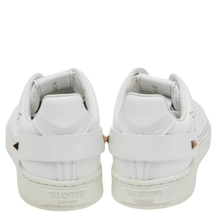 Pre Owned Valentino White Perforated Leather Backnet Rockstud Low Top Sneakers Size 40