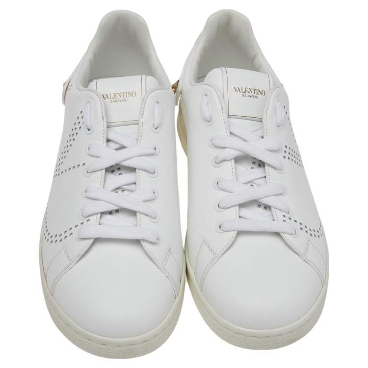 Pre Owned Valentino White Perforated Leather Backnet Rockstud Low Top Sneakers Size 40