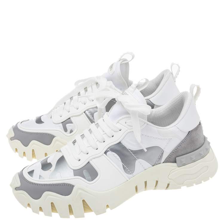 مملوكة مسبقًا Valentino White/Grey Camouflage Print Canvas And Leather Rockrunner Low Top Sneakers Size 42.5