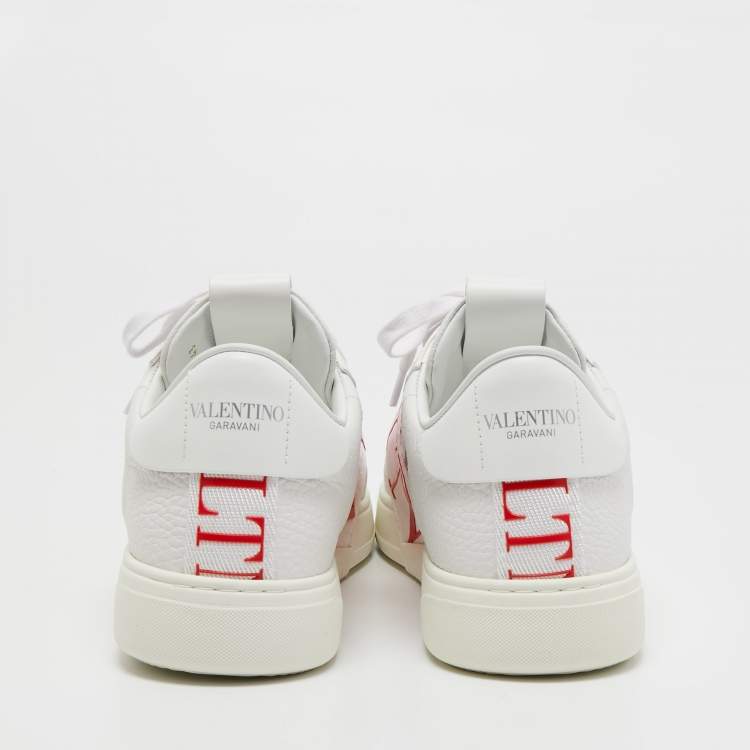 مملوكة مسبقًا Valentino White Leather and Rubber VLTN Low Top Sneakers Size 43