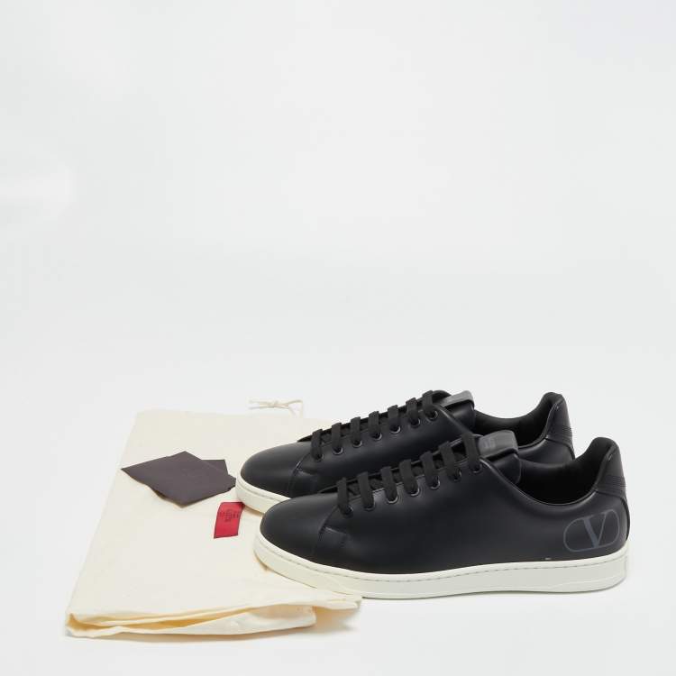 Pre Owned Valentino Black Leather Low Top Sneakers  Size 42.5