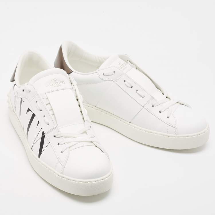مملوكة مسبقًا Valentino White Leather VLTN Open Sneakers Size 40