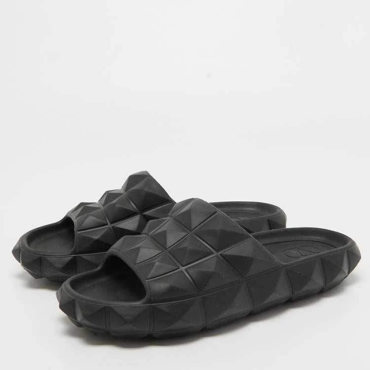 Pre Owned Valentino Garavani Black Rubber Slide Flats Size 41
