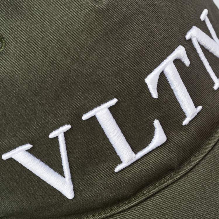 Pre Owned Valentino Green Logo Embroidered Cotton Canvas Cap