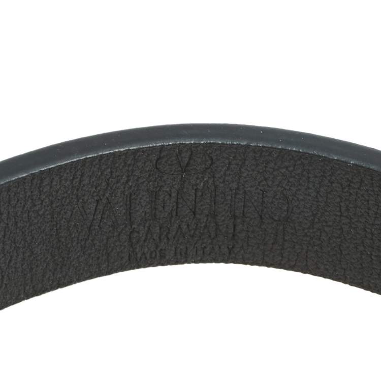 Pre Owned Valentino Black Leather Rockstud Clasp Bracelet