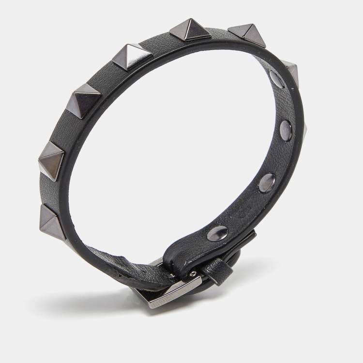 Pre Owned Valentino Black Leather Rockstud Wrap Bracelet
