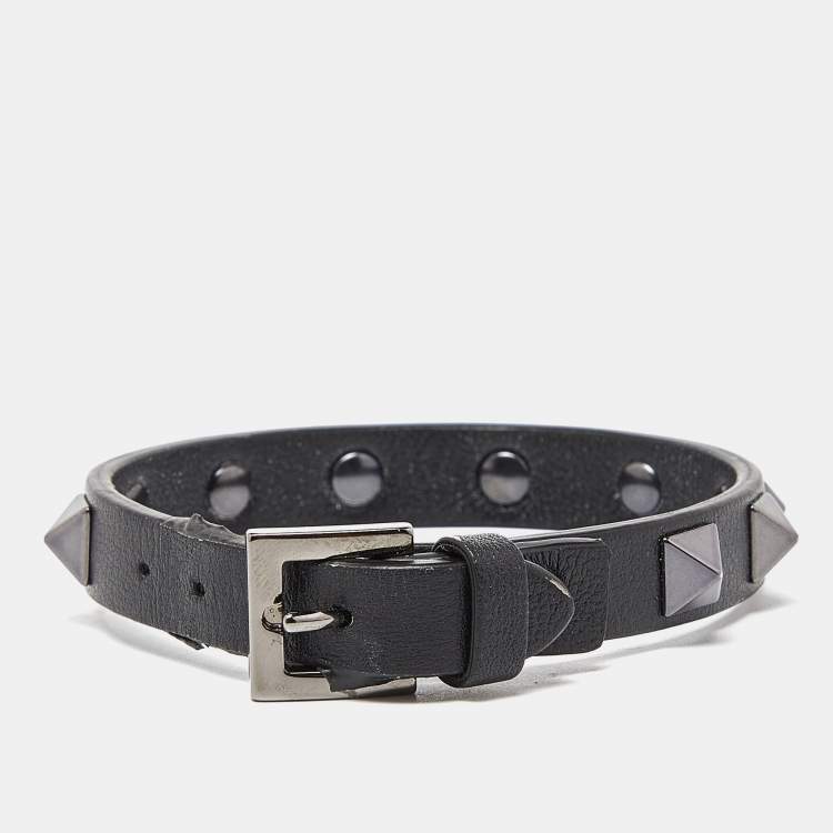 Pre Owned Valentino Black Leather Rockstud Wrap Bracelet