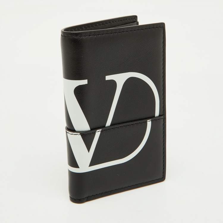 Pre Owned Valentino Black Leather VLTN Bifold Card Case