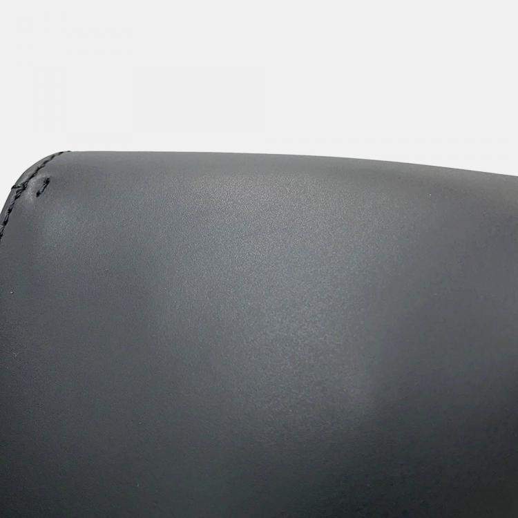 Pre Owned Valentino Garavani Cross Body Bag Black Leather