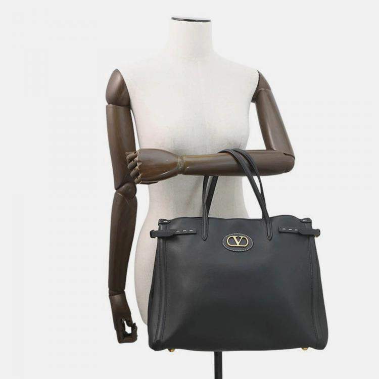 Pre Owned Valentino Garavani Antibes Medium Tote Black Calf Leather Size Medium