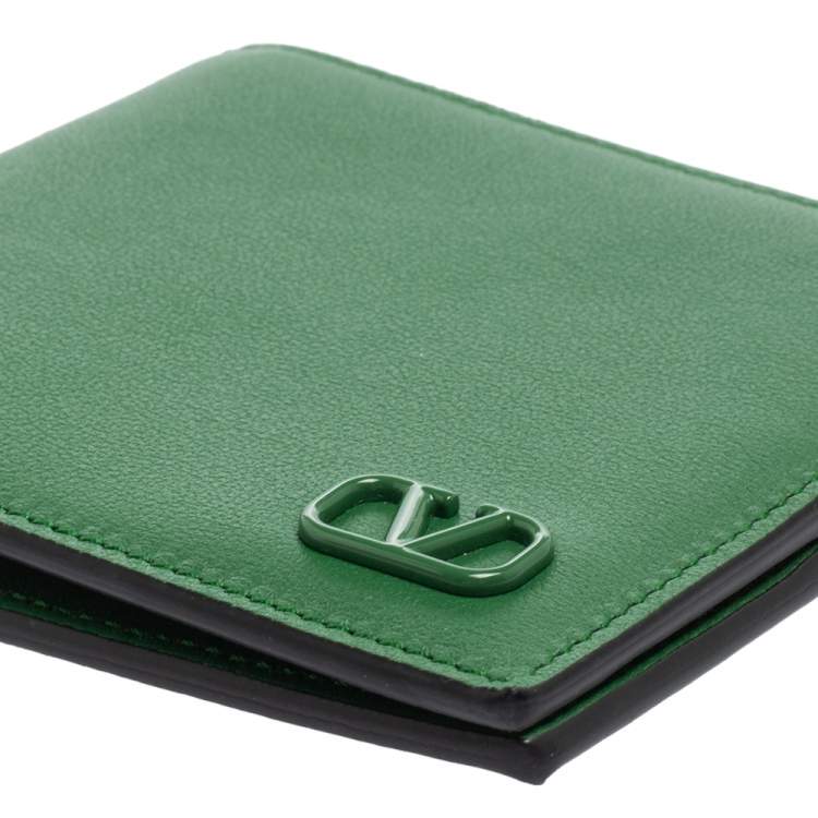Pre Owned Valentino Green Leather VLogo Bifold Wallet