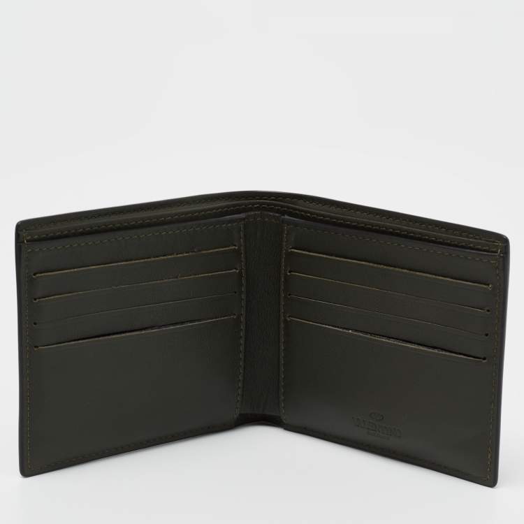 Pre Owned Valentino Olive Green Leather Rockstud Bifold Wallet