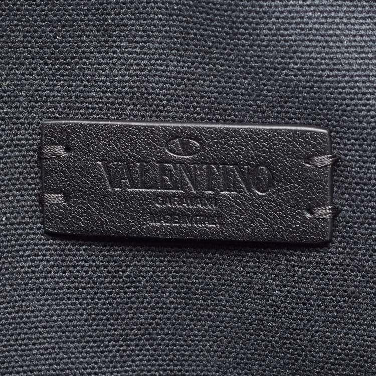 Pre Owned Valentino Black Leather VRing Zip Pouch