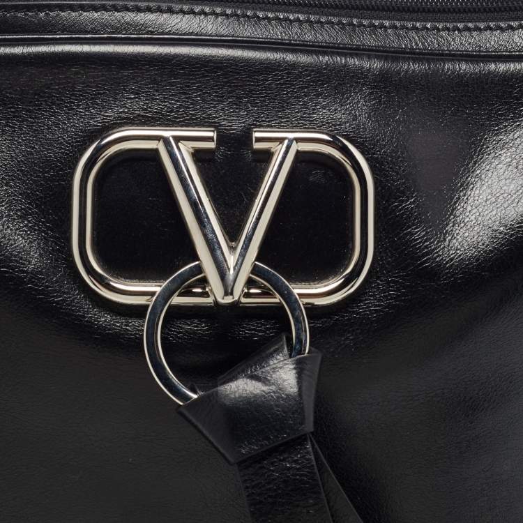 Pre Owned Valentino Black Leather VRing Zip Pouch