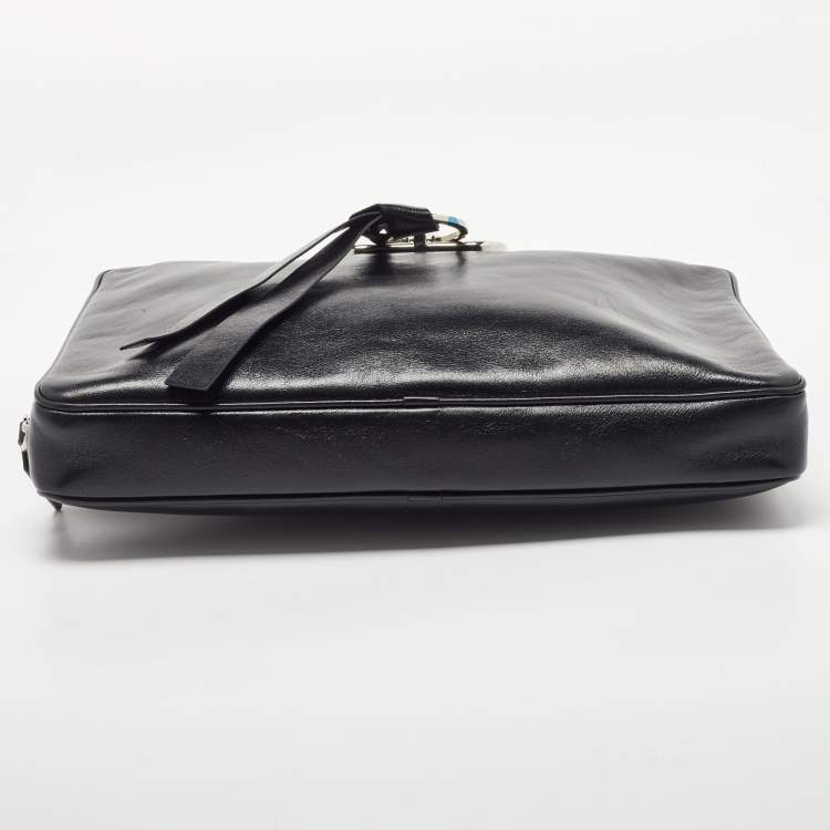 Pre Owned Valentino Black Leather VRing Zip Pouch