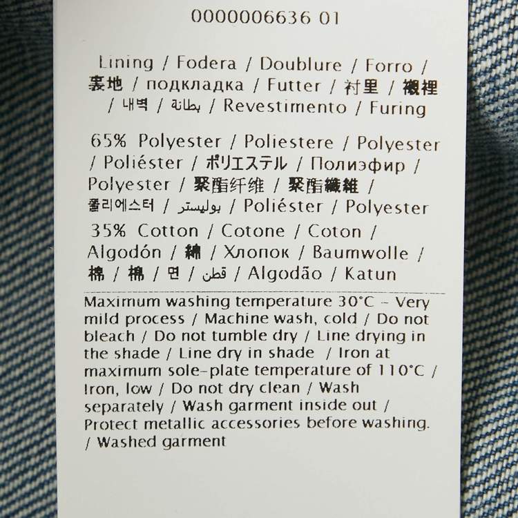 مملوكة مسبقًا قميص فالنتينو أزرق بتفاصيل حرف V جينز واسع مقاس صغير